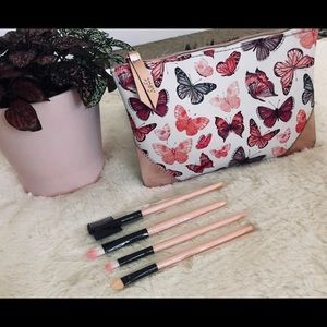 Adorable Ipsy Makeup bag and Eye Makeup Brushes